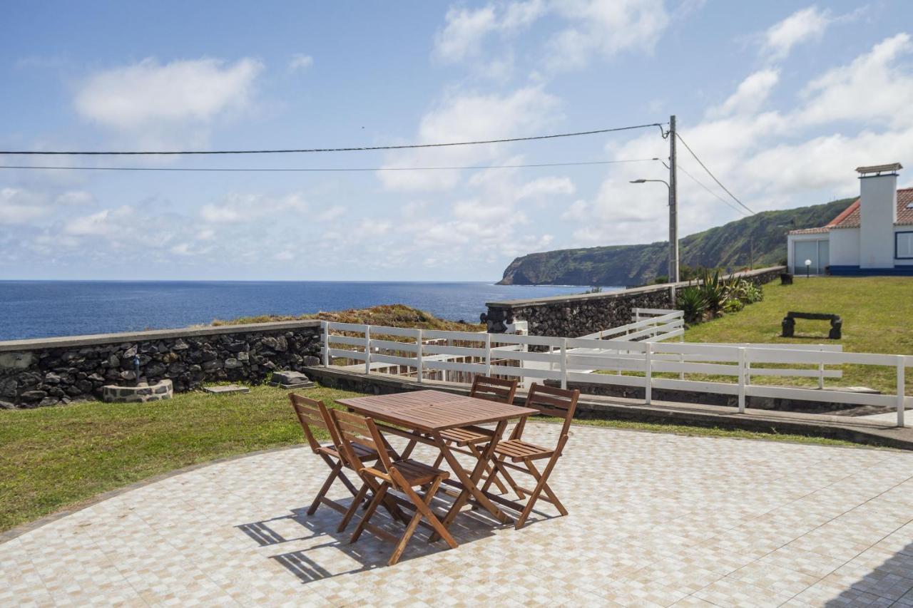 Canto Do Mar Mosteiros (Azores)
